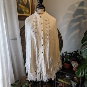 1960s Vintage Sweater Bee Knit Acrylic Cape Poncho Size Small